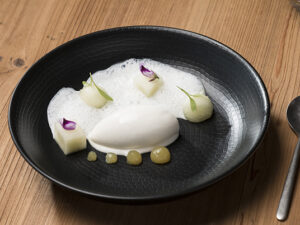 MELVIN by MARTIN BERASATEGUI